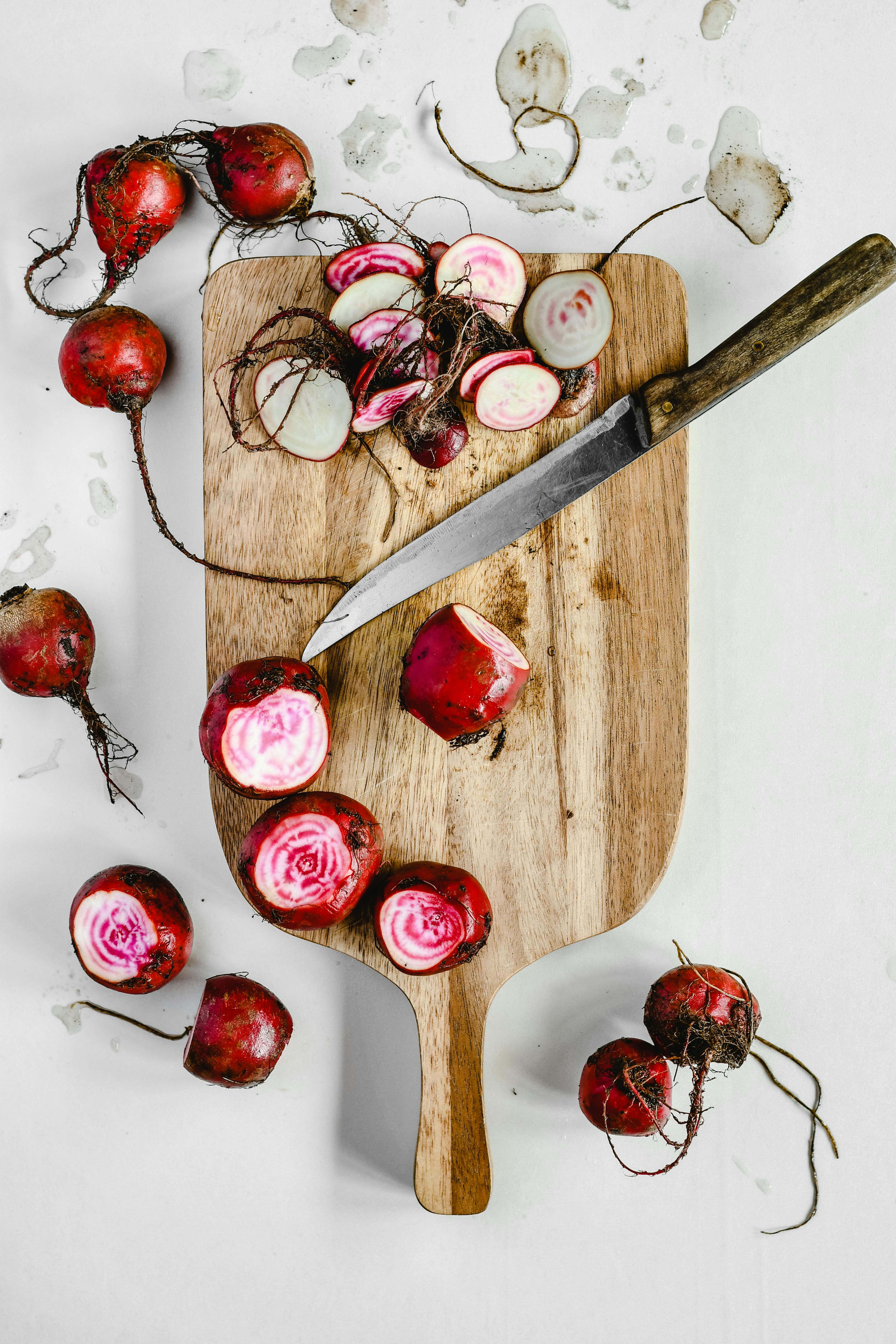 chopping beetroot