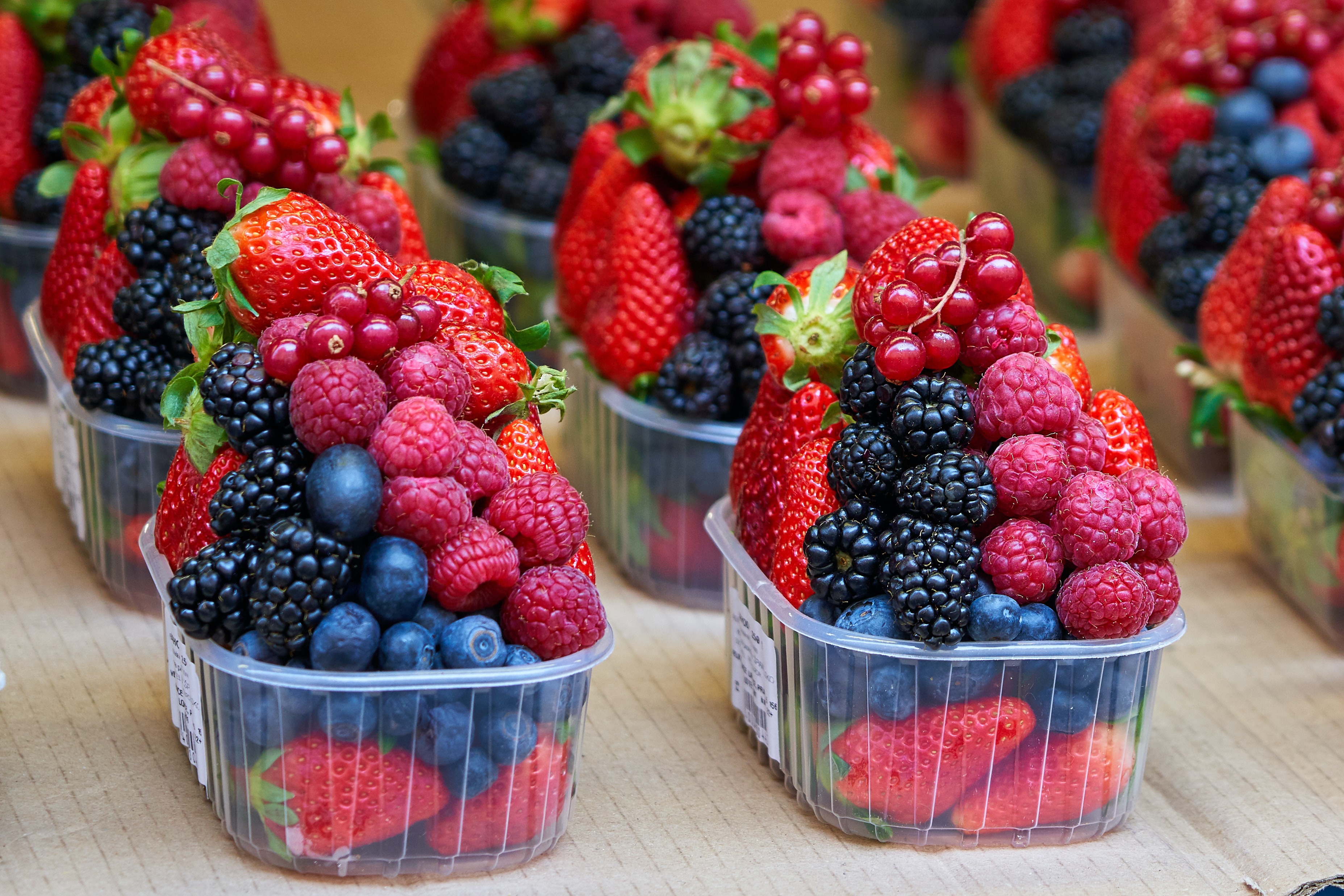 mixed berries