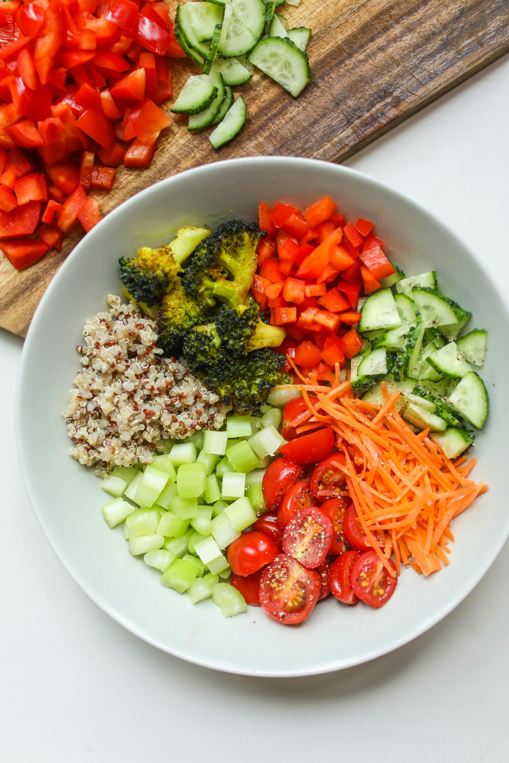 detox diet salad bowl